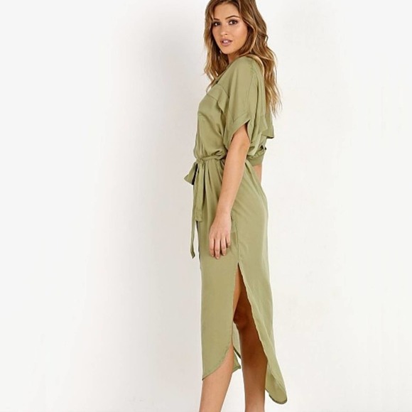 Faithfull The Brand Gigi Shirt-Dress in Plain Sage - Picture 2 of 13